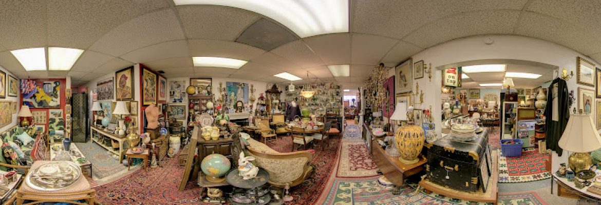 Red Rooster Antiques