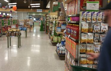 Publix Super Market at 4th Street Station
