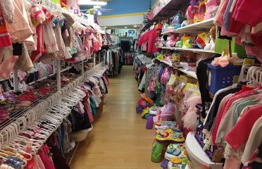 Stellie Bellies CLEARWATER Kids and Maternity Resale Boutique on DREW STREET