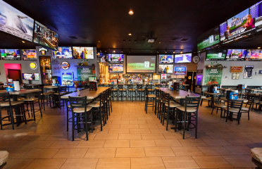 North 30th Sports Pub & Grille USF