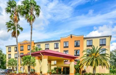 Comfort Suites Tampa – Brandon