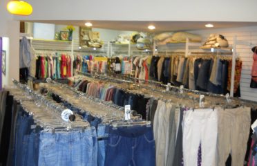 Stellie Bellies CLEARWATER Kids and Maternity Resale Boutique on DREW STREET