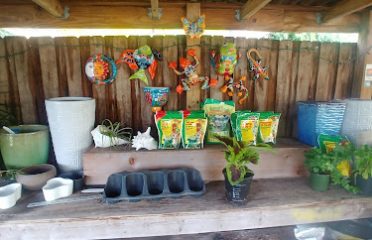 Earl’s Garden Shop-Nursery