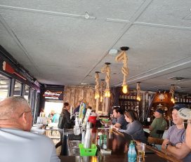 Jerry’s Dockside Bar & Grill