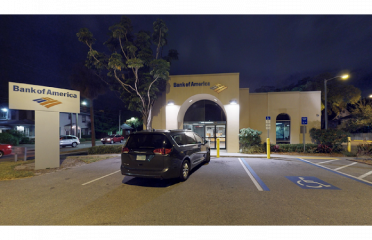 Bank of America (with Drive-thru ATM)