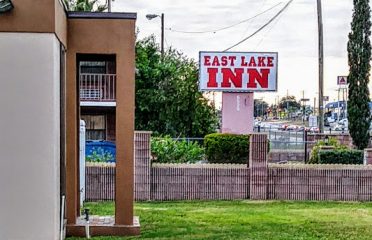 East Lake Inn