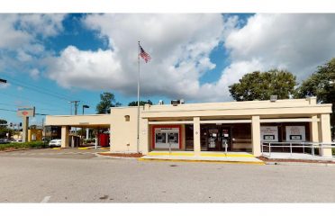 Bank of America (with Drive-thru ATM)