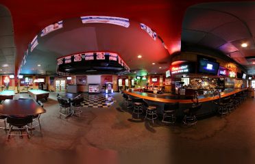 Lucky’s Sports Bar