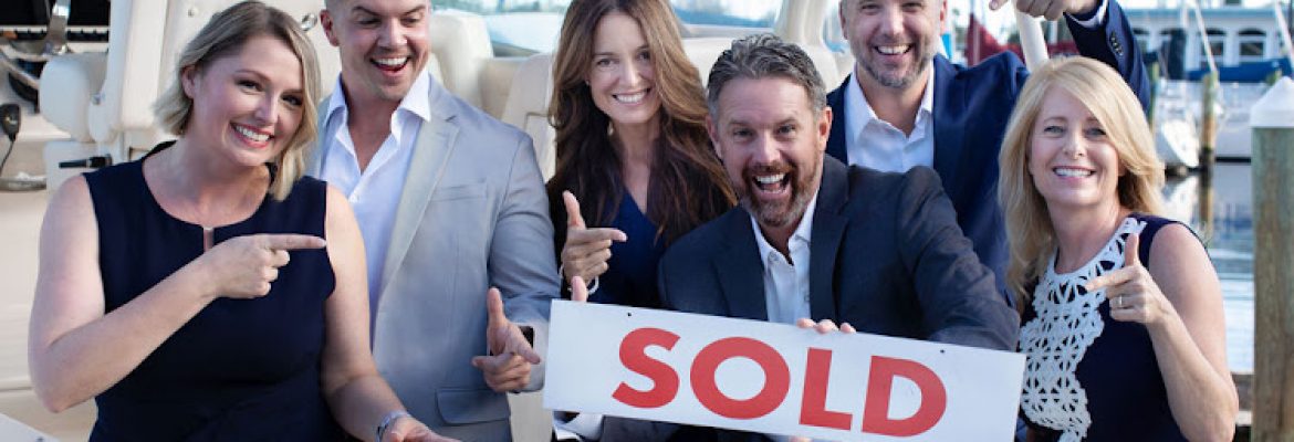 The Glover Real Estate Group With RE/MAX METRO