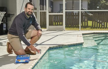 813 Pool Service – Pool Cleaning Brandon and Tampa Bay