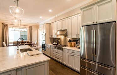 AGS Stone | Premium Quartz & Granite Countertops and Kitchen Cabinets