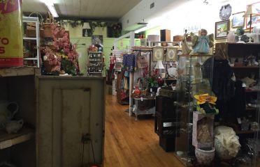 Miss Ruby’s Antique & Collectibles