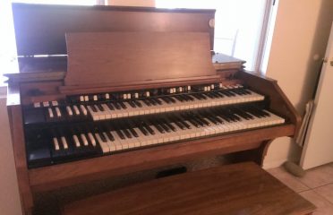 Epperson Organ, Keyboards & Digital Piano Service